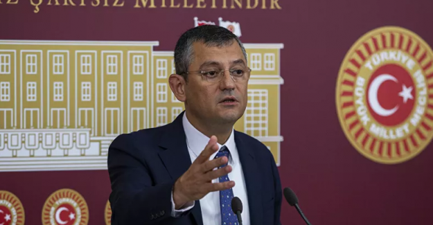CHP'li Özel'e TBMM'de yumruklu saldırı
