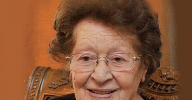 Kıbrıs Türk halkının lideri Dr. Fazıl Küçük’ün eşi Süheyla Küçük, son yolculuğuna uğurlandı.