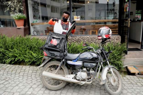 Dünya Sağlık Örgütü (WHO): Pandemi Afrika'da hızla yayılıyor..