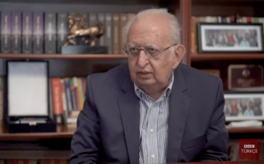 Hüsamettin Cindoruk: "AKP Demokrat Parti'nin mirasçısı değil, karşıtıdır"