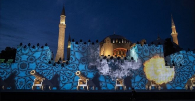 İstanbul'un fethini "işgal" olarak nitelendiren Mısır'ın resmi fetva kurumu tepkilerin ardından geri adım attı