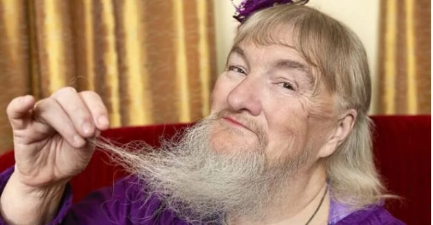 28 cm sakalı olan kadın rekor kırdı! İşte dünyanın en ilginç rekorları...
