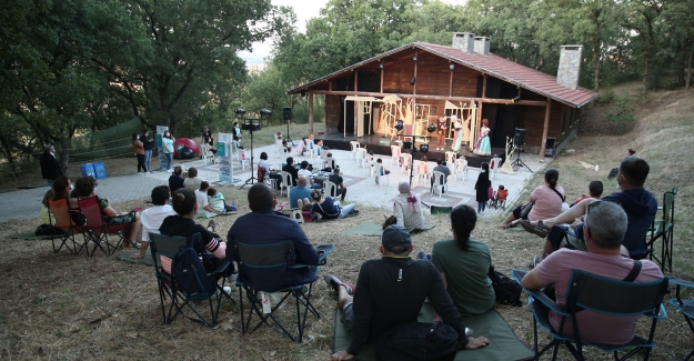 Bir farklılık daha: "Doğanın içinde tiyatro keyfi"