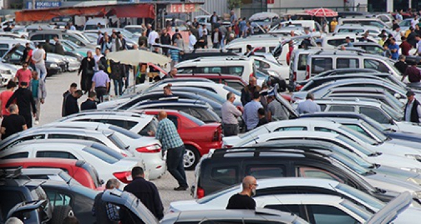 İkinci el araç alacaklar için çok önemli uyarı: İşte fiyatların düşeceği tarih
