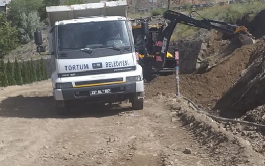 5 ilçe ve 3 belde belediye başkanı Ak Partiye katıldı