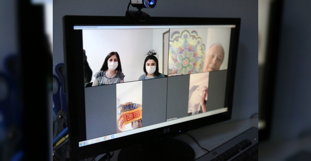 Bizim Ev’de “Mesafeler engel değil"