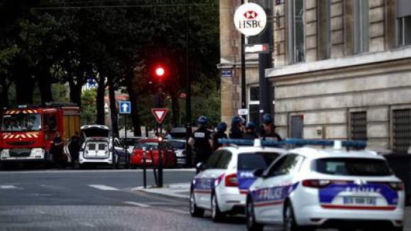 Fransa’da banka soyguncusu, Filistinli mahkumların serbest bırakılmasını istedi