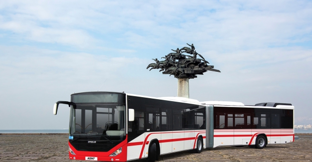 İzmir'e 304 Otobüs üretimi ihalesini kazanan OTOKAR, sözleşmeyi de imzaladı