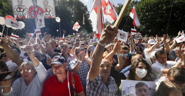 Kırım Tatar Milli Meclisi (KTMM) Başkanı Refat Çubarov: "Putin, Belarus ateşinin Rusya'ya yayılmasından korkuyor!.."