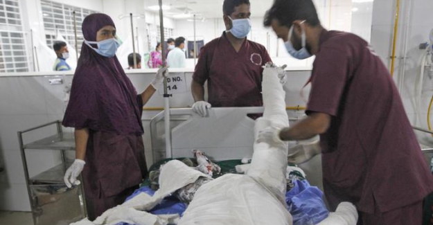 Bangladeş'te camide patlama: en az 13 ölü