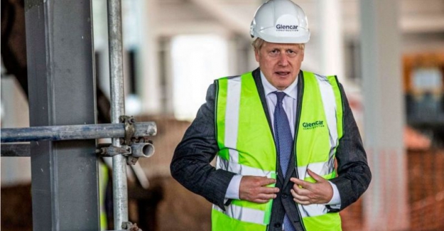 Boris Johnson: İngiltere koronavirüs salgınında ikinci dalgayı yaşıyor