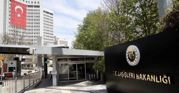 Dışişleri Bakanlığı: "Deniz yetki alanı belirlemek Macron'un haddine değildir"