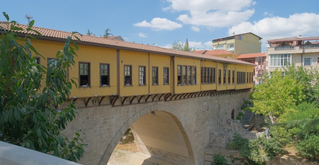 Irgandı Köprüsü’ne turistik düzenleme