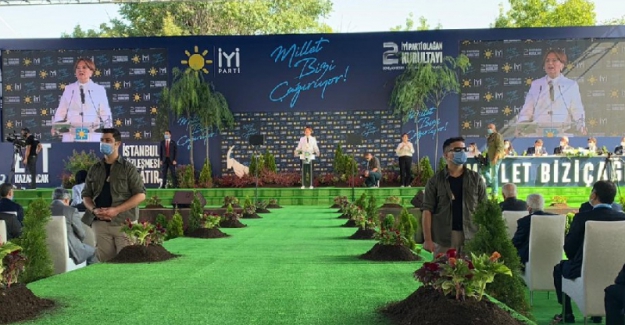 İyi Parti kurultayının tek adayı Meral Akşener:  "Burası, babandan sana miras kalmış aile şirketin değil. Burası atamızdan bize miras kalan Türk Devleti!.."