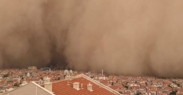 Polatlı'daki Kum Fırtınasında zarar görenlere yardımlar devam ediyor