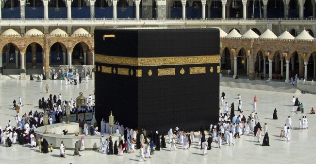 Umreye gidecekler dikkat! Suudi Arabistan yeni tedbirleri açıkladı
