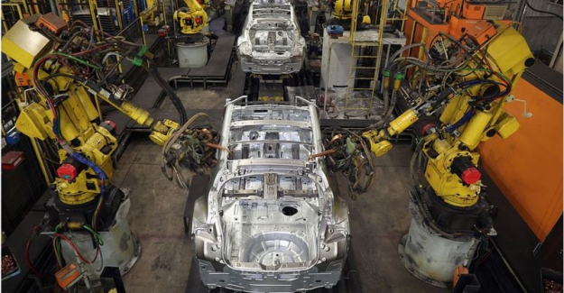 2025 itibarıyla 'tüm işlerin yarısını makineler yapacak'