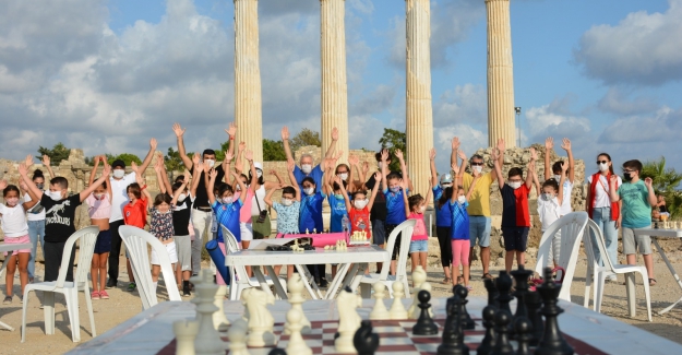 Satranç tarihi ile buluşuyor