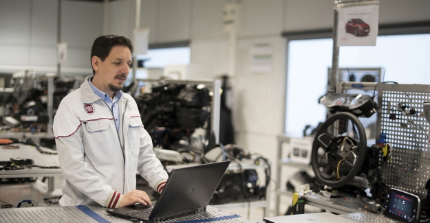 Tofaş, Dünyaya Mühendislik İhraç Ediyor!