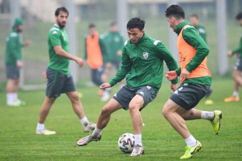 Bursaspor, Adanaspor karşılaşmasına sıkı hazırlanıyor