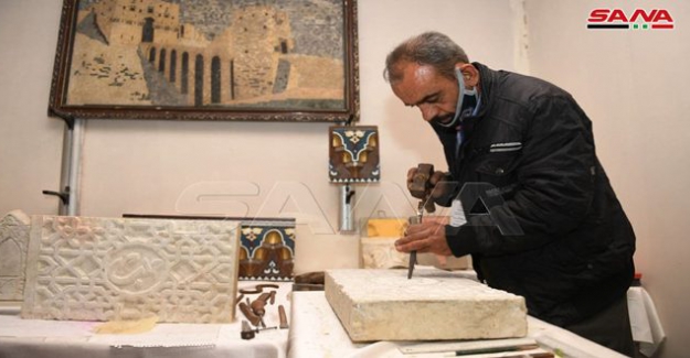 Suriye'de hayat normal devam ediyor: "Eski Halep’te Rozana El Sanatları ve El İşleri Fuarı Açıldı"