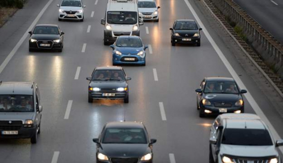 TÜİK: Trafiğe kaydı yapılan taşıt sayısı yıllık yüzde 68,1 arttı