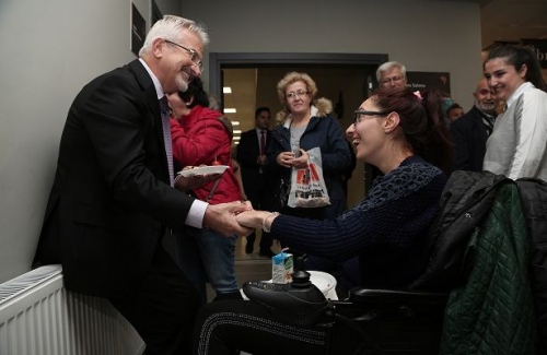 “En büyük engel sevgisizlik”