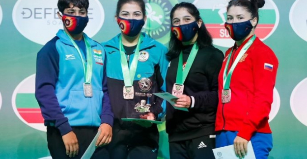 Kadın Güreş Milli Takımı, Dünya Kupası’nda üçüncü oldu