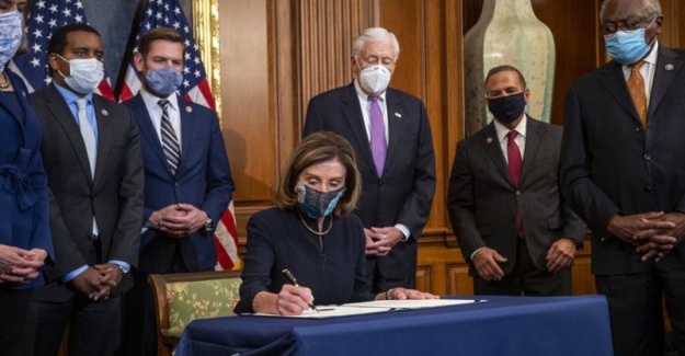 Amerikan Temsilciler Meclisi'nin azil kararı Trump, Biden ve ABD için ne anlama geliyor?