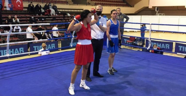 Aycan Güldağı Gümüş Madalyanın Sahibi Oldu