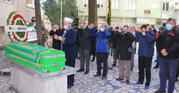Bursaspor Eski Teknik Direktörü Hasan Bora Son Yolculuğuna Uğurlandı