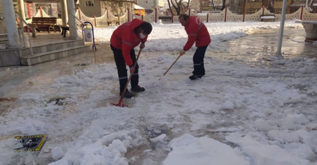 Buzlanmaya karşı mücadele devam ediyor