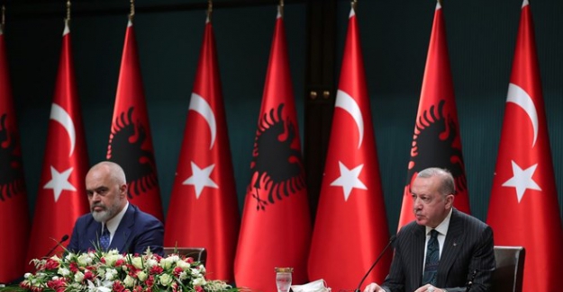 Türkiye ve Arnavutluk'tan 'FETÖ ile mücadele' mesajı