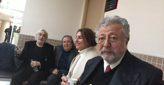 Ahmet Hakan'dan Metin Akpınar ve Müjdat Gezen için çağrı: "Araya birileri girsin, davalar çekilsin"