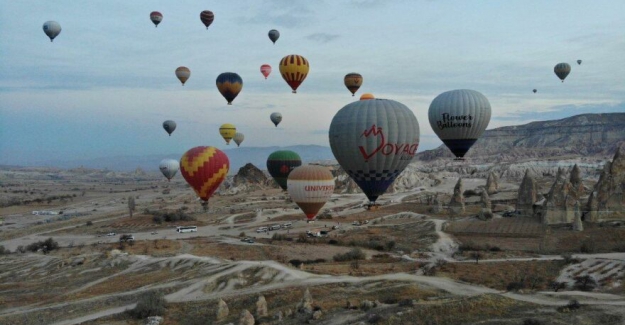 Kapadokya’da balon turları iptal edildi