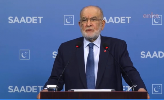 Karamollaoğlu: "Daha Şehitlerimizin kanı yerdeyken olay bir kongrede şova dönüştürüldü. Ayıptır"