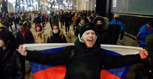 Moskova'da Navalni gösterilerinde 11 bin kişi gözaltına alındı