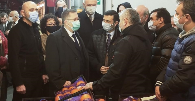 Şafak sökmeden Bursa Hal Esnafına ziyaret