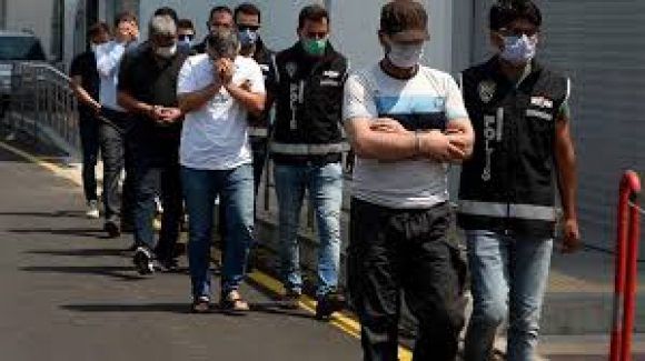 FETÖ'nün Hava Kuvvetleri yapılanmasına operasyonda 11 gözaltı