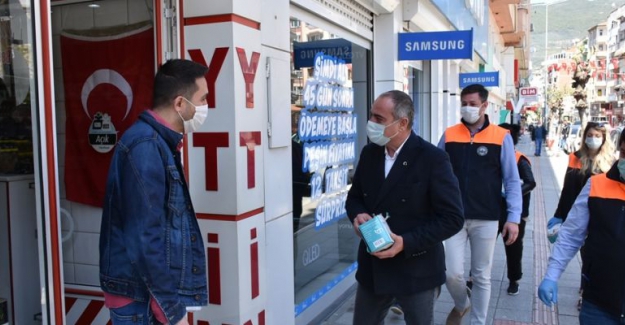 Gemlik'te salgınla mücadele titizlikle sürdürülüyor