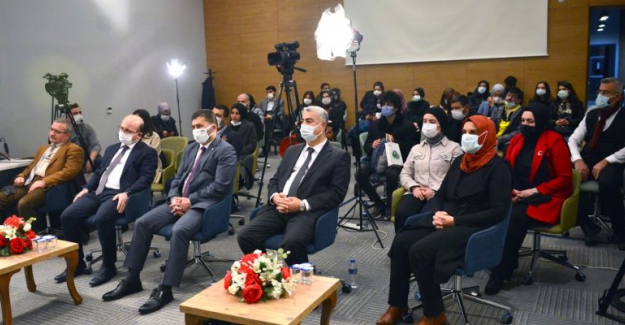 Mehmet Akif Ersoy Yıldırım'da törenlerle anıldı