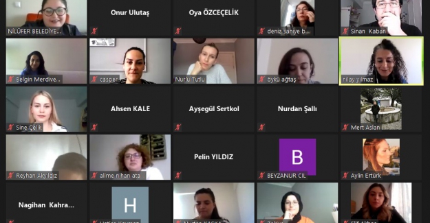 Öğretmen ve öğretmen adaylarına yaratıcı okuma eğitimi