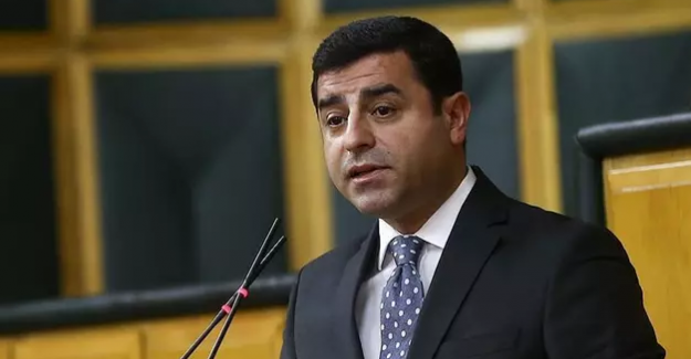 Selahattin Demirtaş'a Cumhurbaşkanı'na hakaret suçundan 3 yıl 6 ay hapis cezası verildi