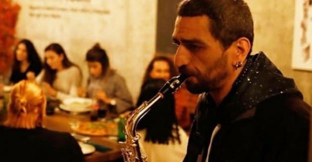 Son üç ayda 5 müzisyen 'ekonomik sıkıntı' nedeniyle yaşamlarına son verdi.