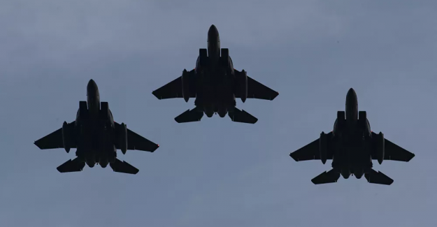 Suudi Arabistan uçakları ortak tatbikat için Yunanistan'a gidiyor