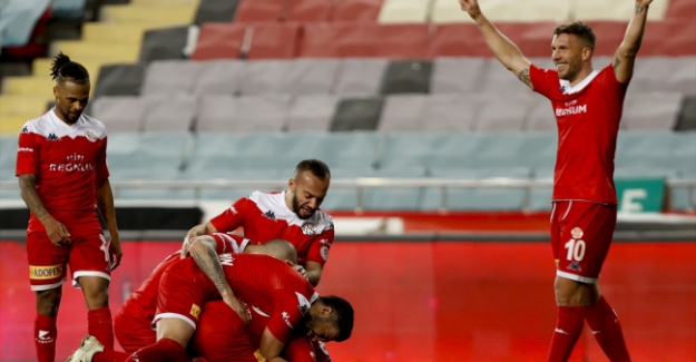 Türkiye Kupası'nda Beşiktaş'ın rakibi Antalyaspor