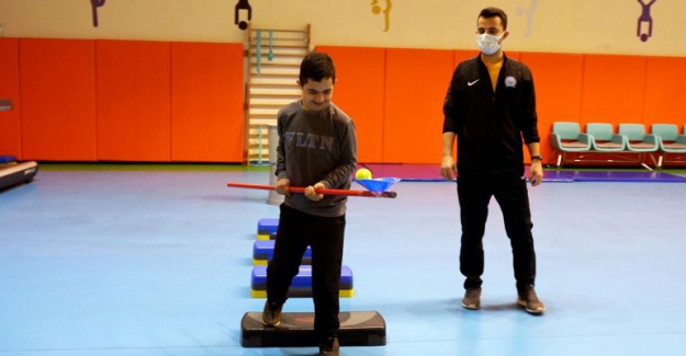 Yıldırım'da engeller sporla aşılıyor