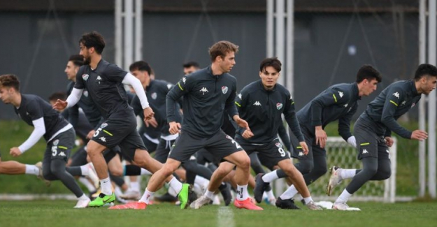 Bursaspor Altay karşılaşmasına hazır