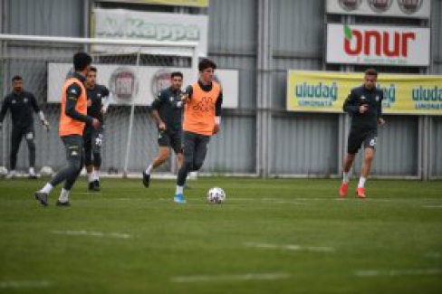 Bursaspor Bandırma maçına hazırlıkları başlattı
