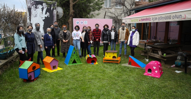 Nilüfer’e rengârenk Kedi Köyü